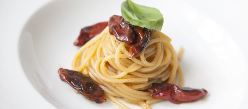 Spaghetti al pomodoro infornato